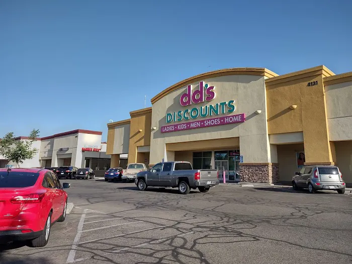 dd's DISCOUNTS 8