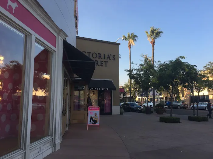 Victoria's Secret & PINK by Victoria's Secret 2