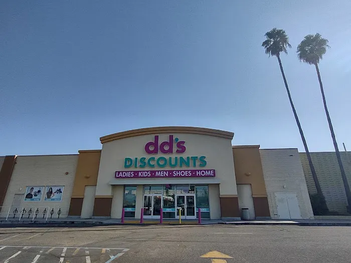 dd's DISCOUNTS 9