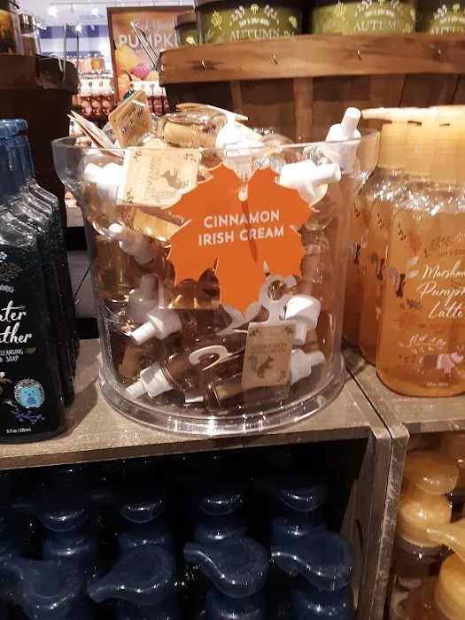 Bath & Body Works 7