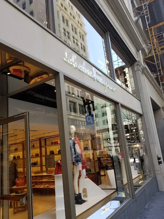Ferragamo 2