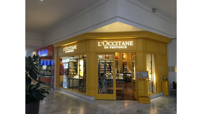 STONESTOWN GALLERIA, CA 0