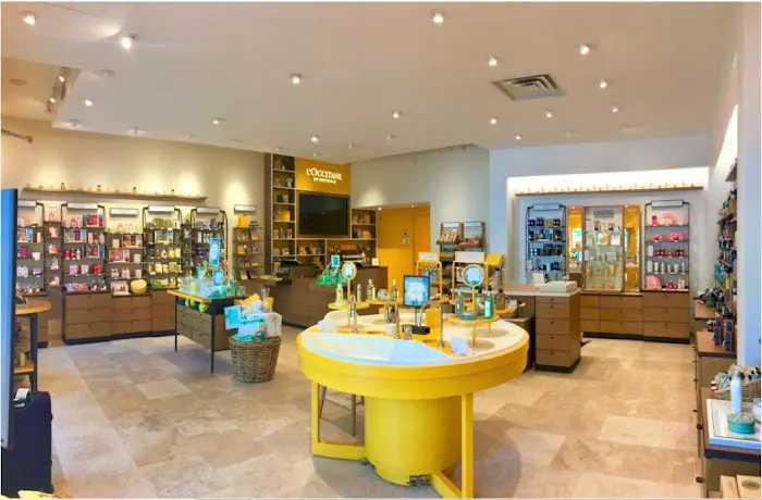 L'OCCITANE EN PROVENCE 7
