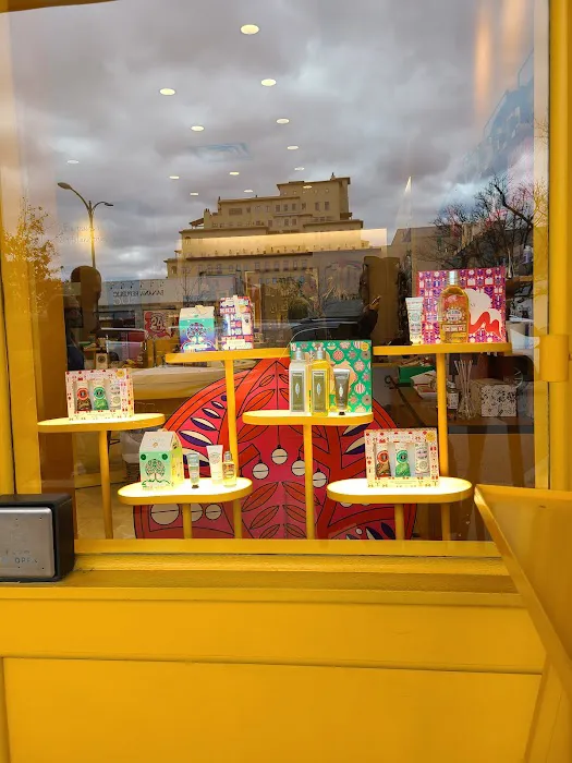 L'OCCITANE EN PROVENCE 3