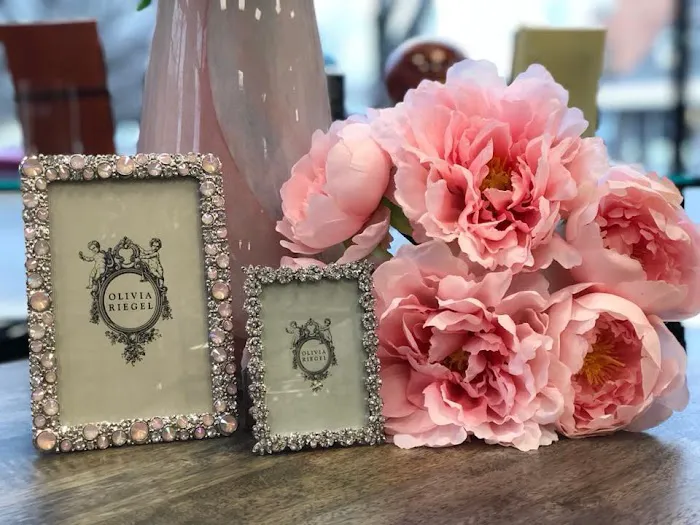 Margo's Gift Shop 0