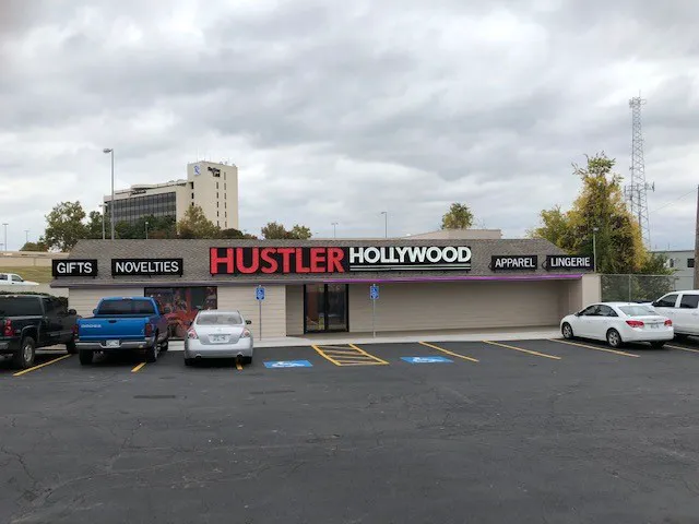 HUSTLER® Hollywood 2