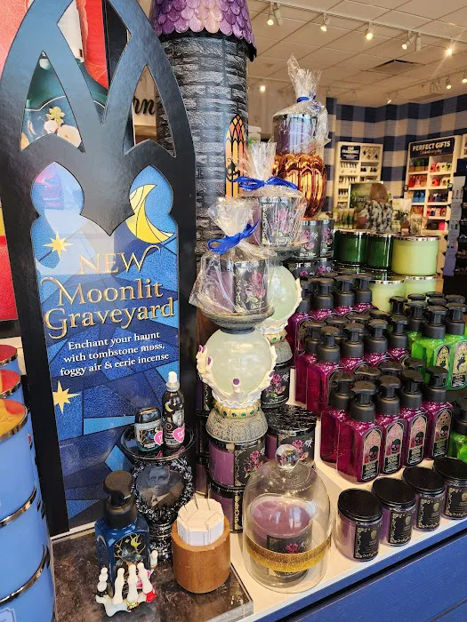Bath & Body Works 9