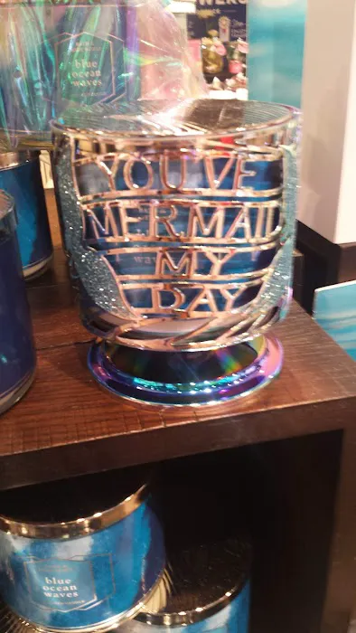 Bath & Body Works 4