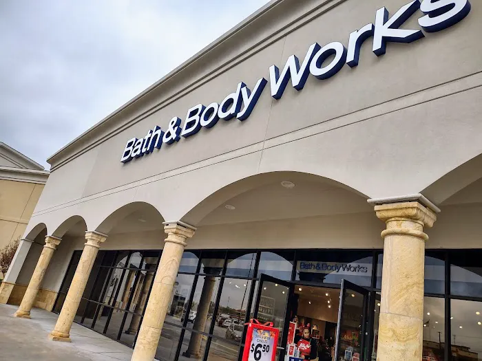 Bath & Body Works 2