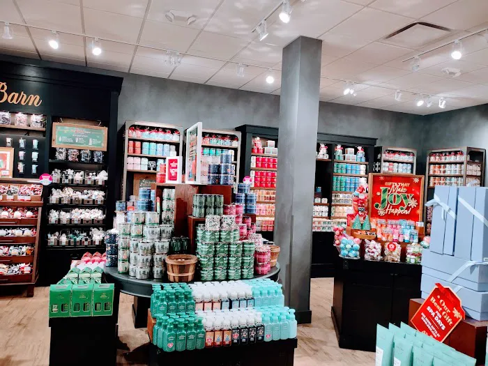 Bath & Body Works 9