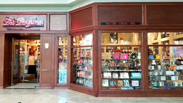 Les Parfums Specialties - Woodland Hills Mall - Upper Level 3