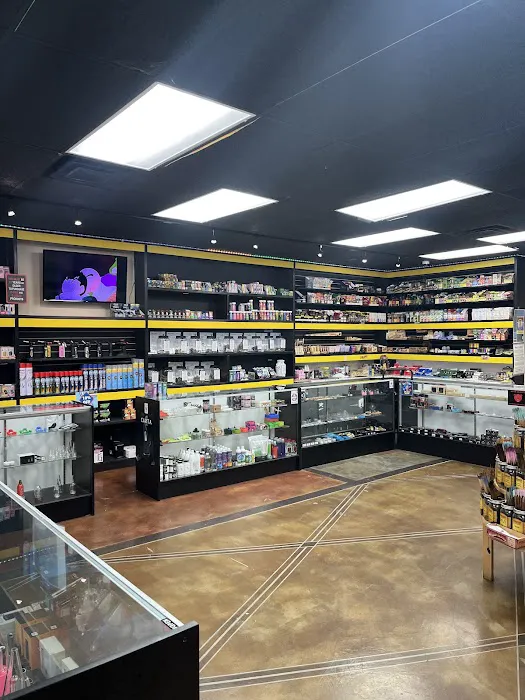 Glassworx Smoke Shop & Glass Gallery 9