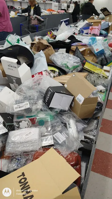 MetroMerch Bin Stores 9