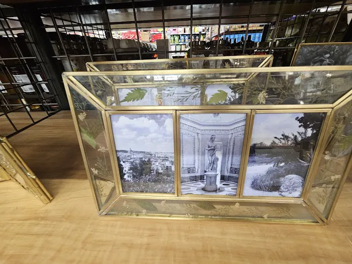 World Market 9