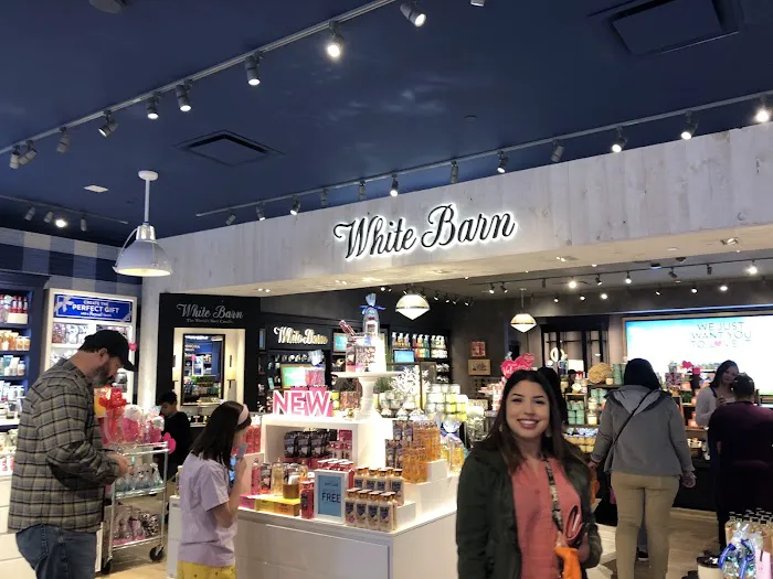Bath & Body Works 2