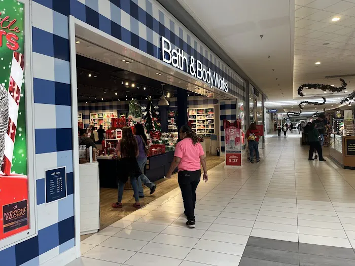 Bath & Body Works 7