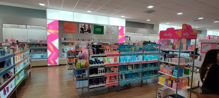Ulta Beauty 0