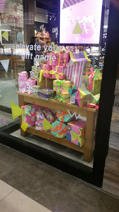 Lush Cosmetics North Star Mall 0