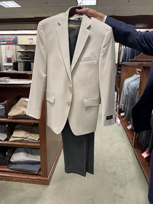 Dillard's 7
