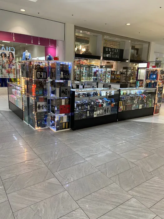 Perfumes and gifts 7