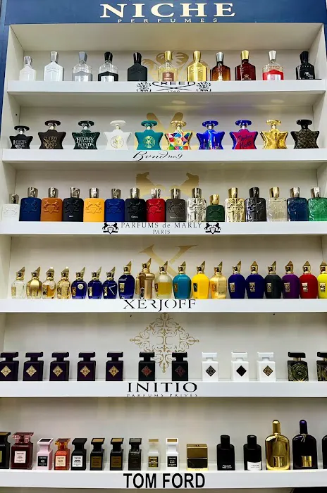 Perfumer 4
