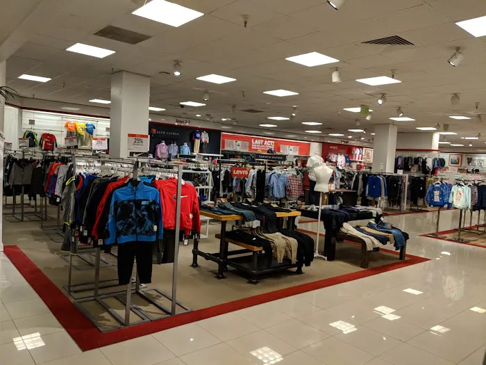 Macy's 9