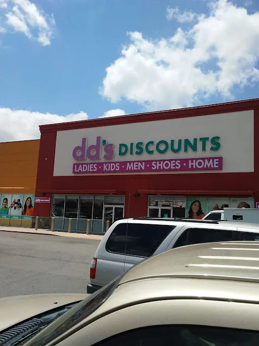 dd's DISCOUNTS 8