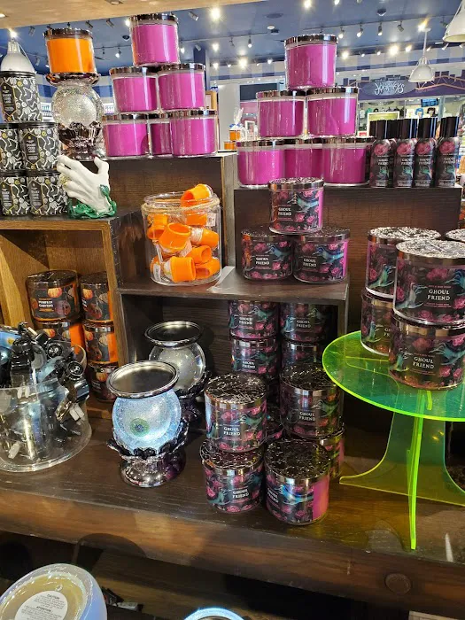 Bath & Body Works 7