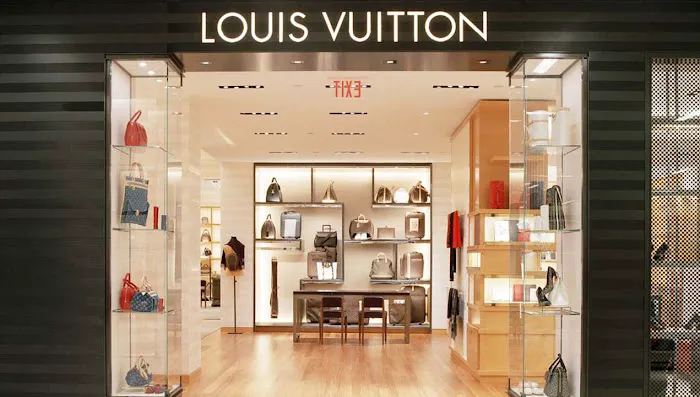 Louis Vuitton San Antonio Saks 2