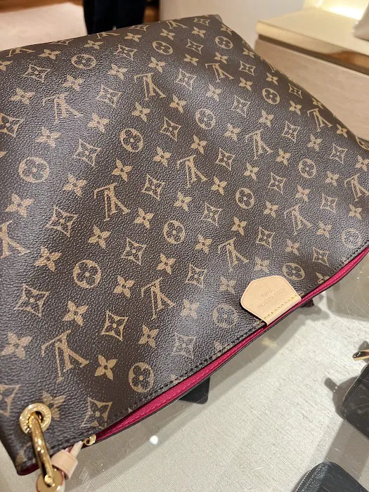 Louis Vuitton San Antonio Saks 5