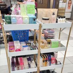 Avon with Christina & Henry ico