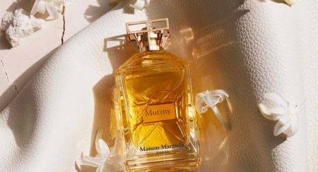 How to Layer Perfume Like Arab Women: The Middle Eastern Secret to Long-Lasting Fragrance