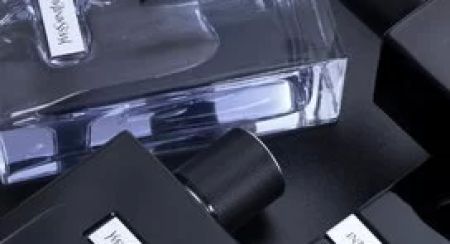 What Does Yves Saint Laurent Perfume Smell Like – A Sensory Guide to YSL Fragrances