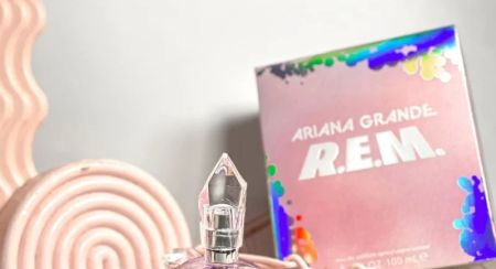 What Does Ariana Grande REM Perfume Smell Like – A Dreamy Blend of Sweet and Soft Notes