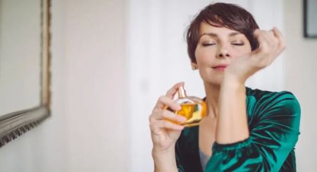 Best Perfumes with Rich, Warm Amber Notes for Every Occasion